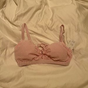 BNWT - Abercrombie & Fitch Bikini Top Size S✨